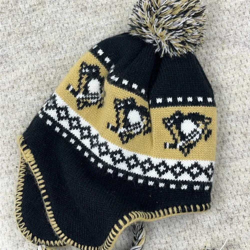 Pittsburgh Penguins Beanie Hat Cap Beanie Toboggan Ear Flaps Pom Pom Ear‎ Flaps